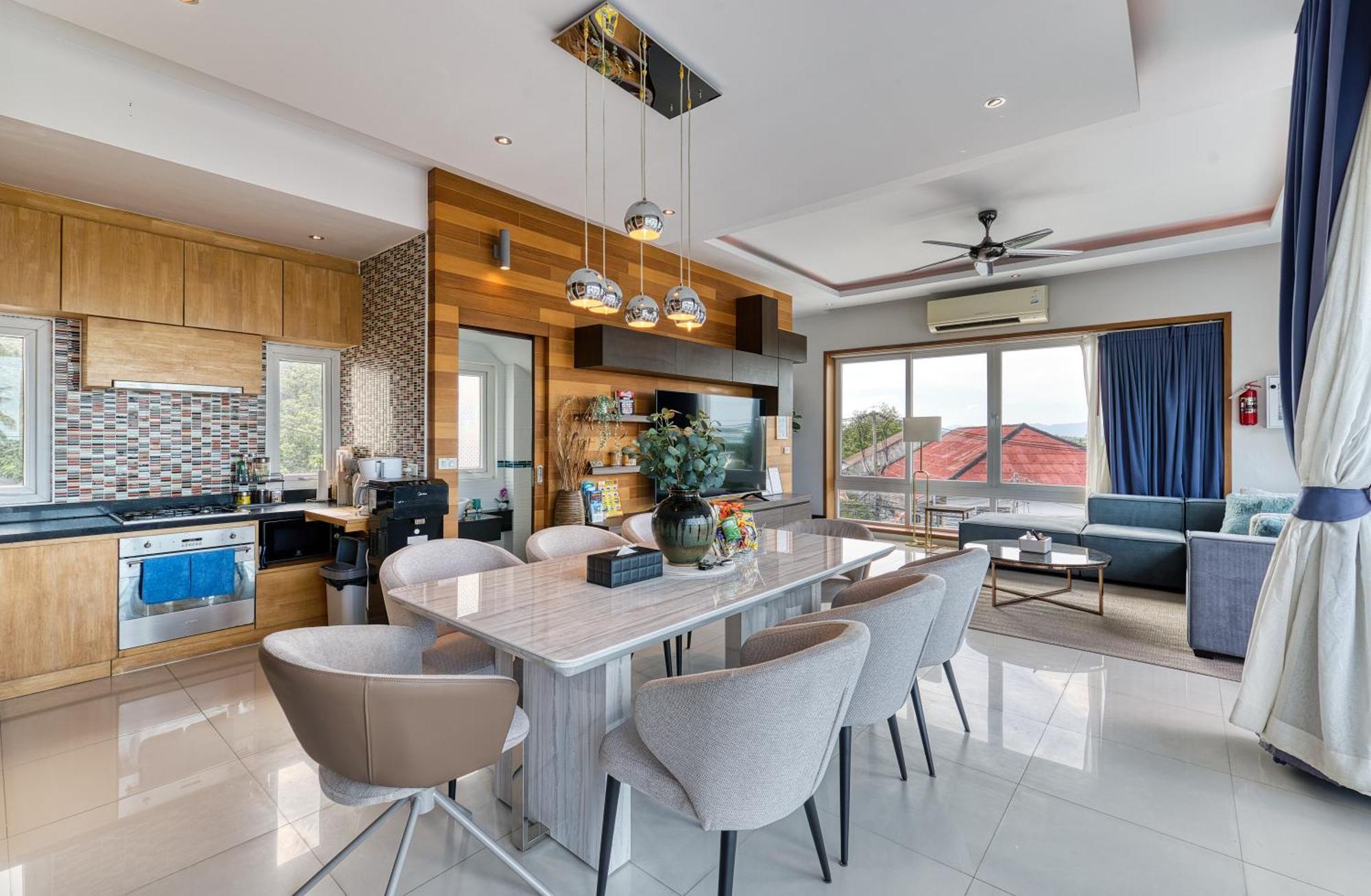Surisa Seaview Pool Villaer