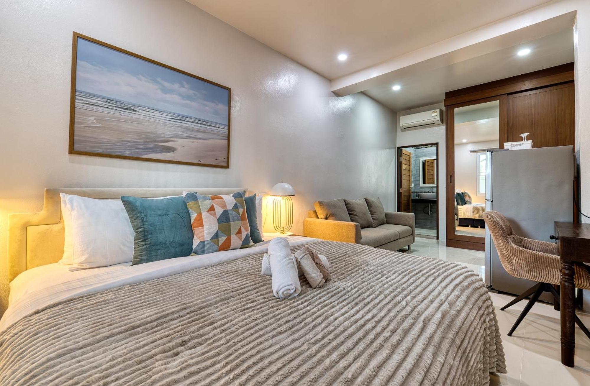Surisa Seaview Pool Villaer